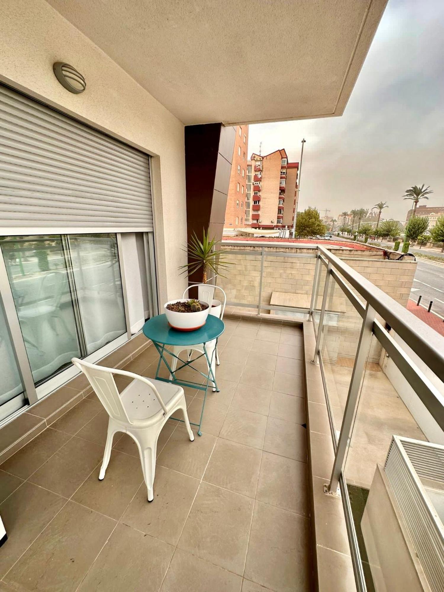 Апартаменти Apartamento Centrico Con Plaza De Garaje Y Piscina Мурсія Екстер'єр фото